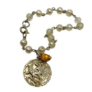 Vintage Sagittarius Charm Pearl Bracelet